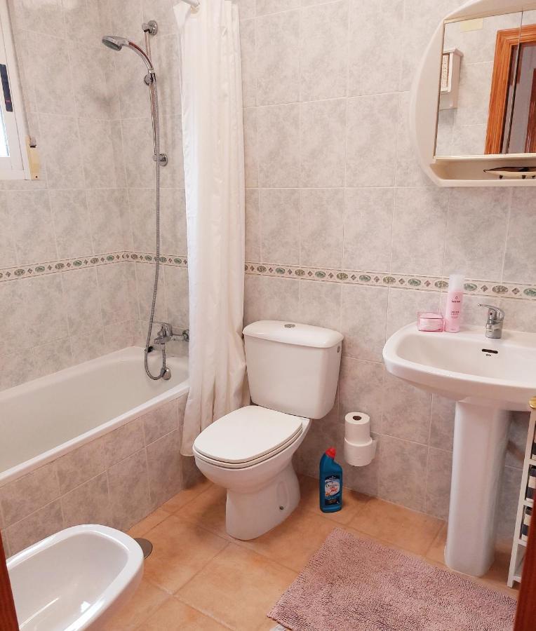 Fabulous Detached Large Villa 5 Bedrooms 3 Bathrooms Backing Onto Villamartin Golf Course 외부 사진