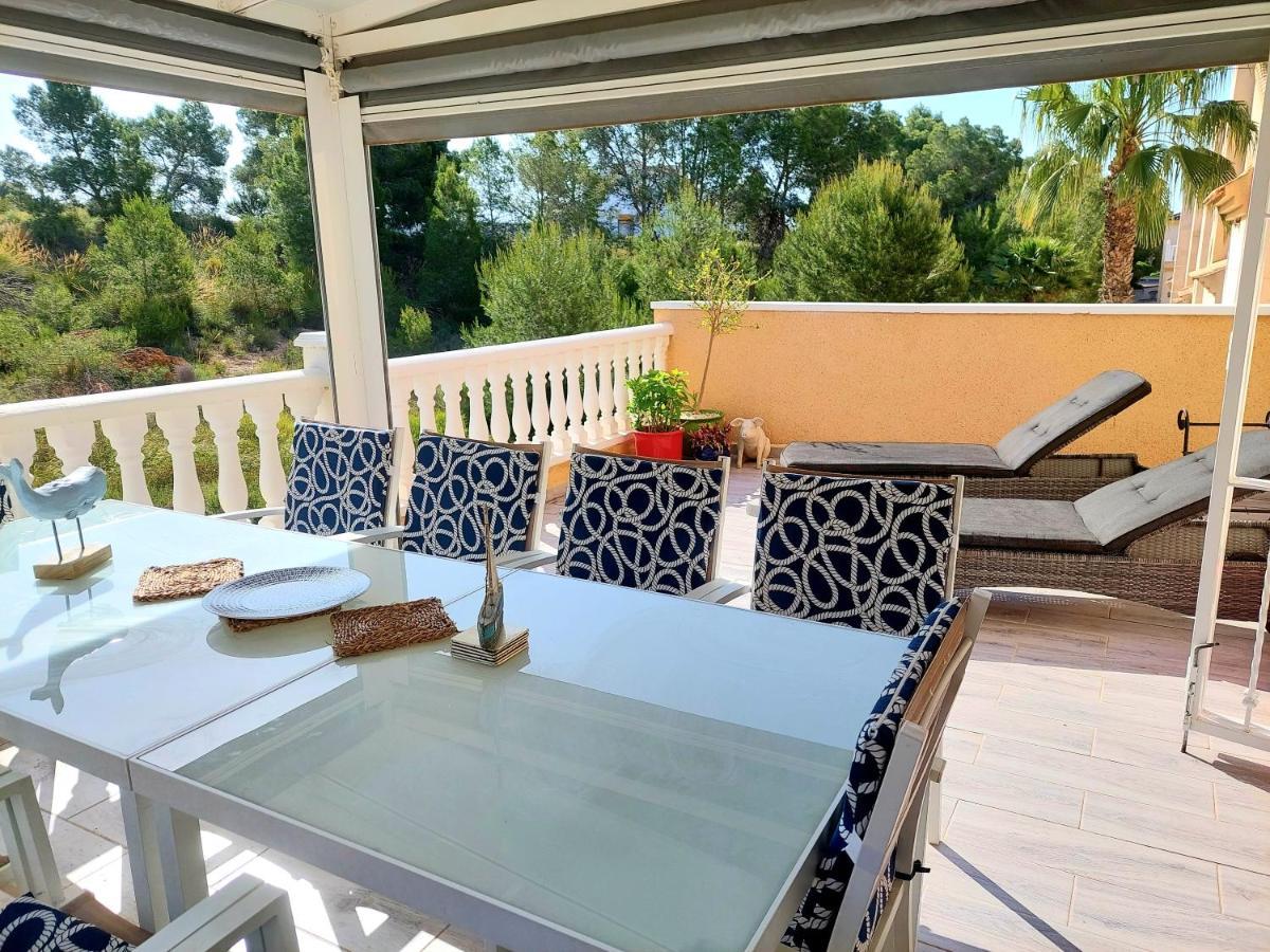 Fabulous Detached Large Villa 5 Bedrooms 3 Bathrooms Backing Onto Villamartin Golf Course 외부 사진