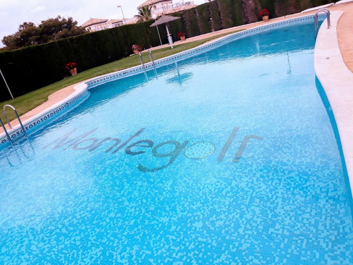 Fabulous Detached Large Villa 5 Bedrooms 3 Bathrooms Backing Onto Villamartin Golf Course 외부 사진